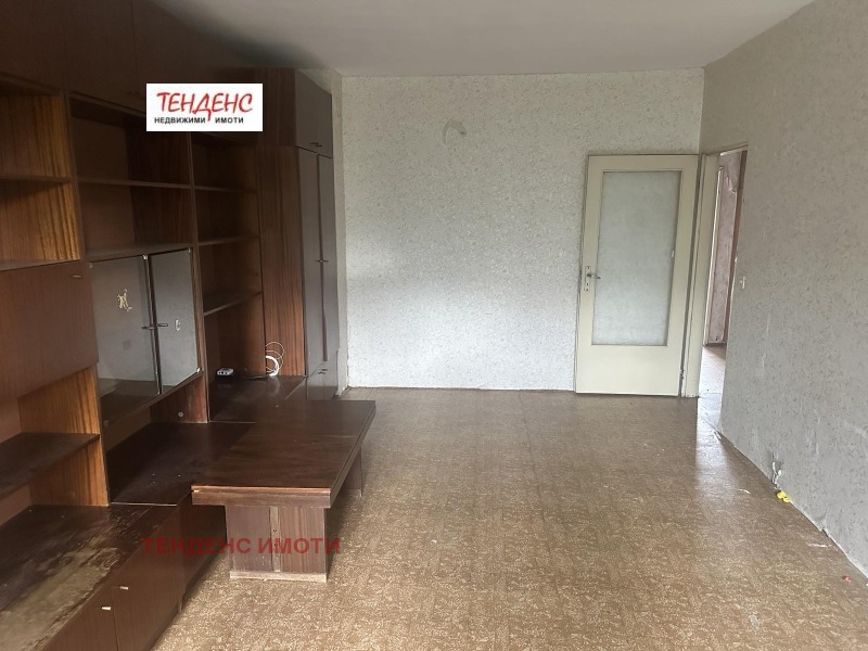 À venda  1 quarto Kardjali , Vazrojdenci , 67 m² | 14131171