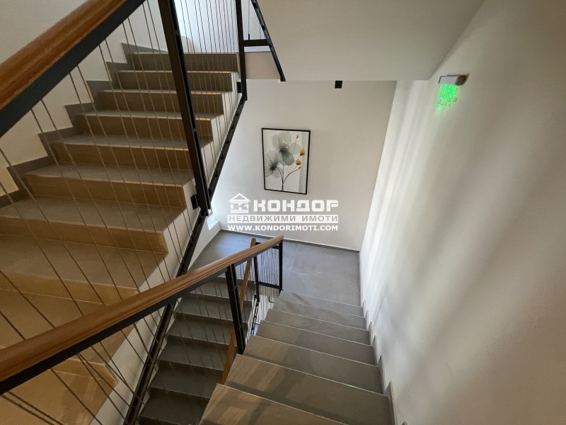 Продава 3-СТАЕН, гр. Пловдив, Младежки Хълм