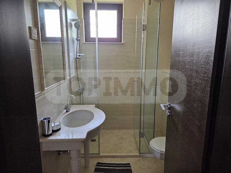 Продава 4-СТАЕН, с. Топола, област Добрич, снимка 12 - Апартаменти - 52359974