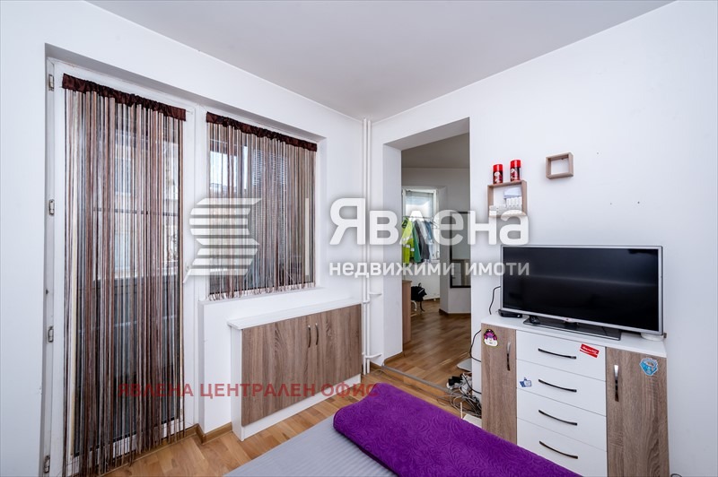 Продава 3-СТАЕН, гр. София, Редута, снимка 13 - Апартаменти - 53716191