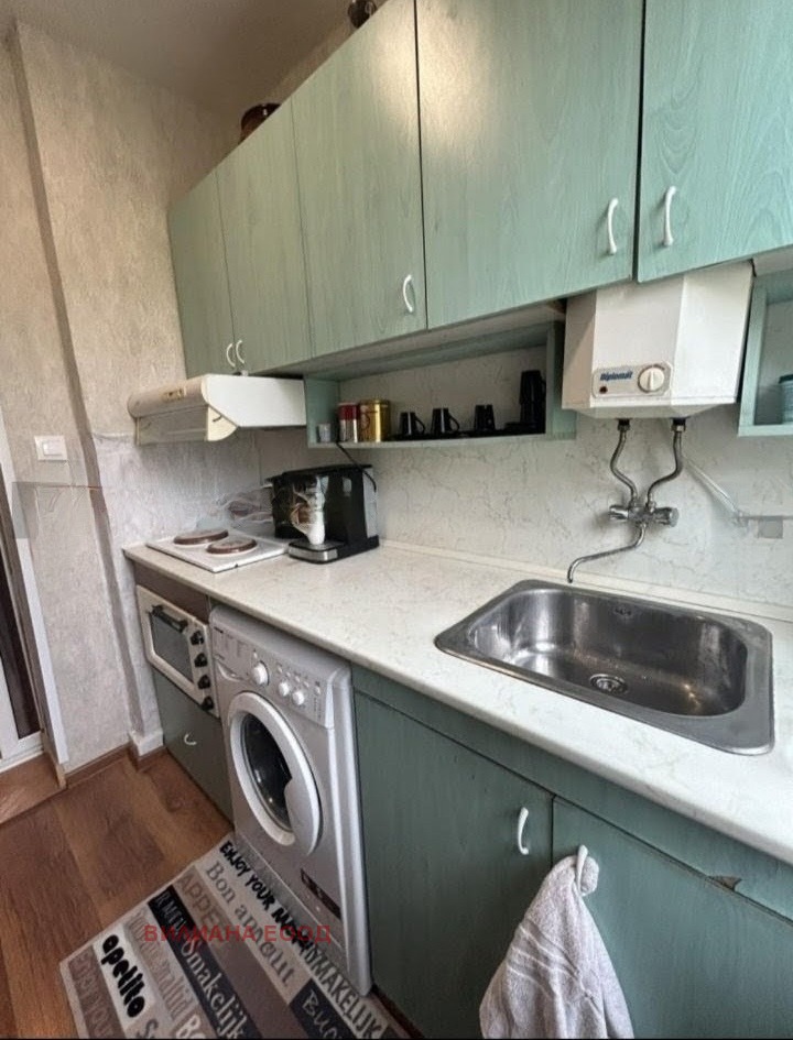 Продава ЕТАЖ ОТ КЪЩА, гр. Горна Оряховица, област Велико Търново, снимка 7 - Етаж от къща - 52998571