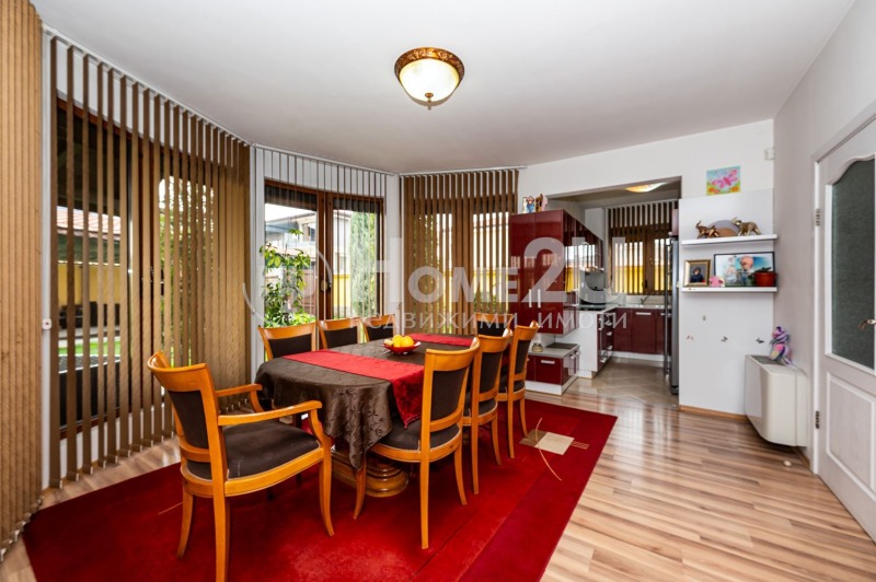 Na sprzedaż  Dom Plowdiw , Ostromila , 220 mkw | 34641769 - obraz [3]