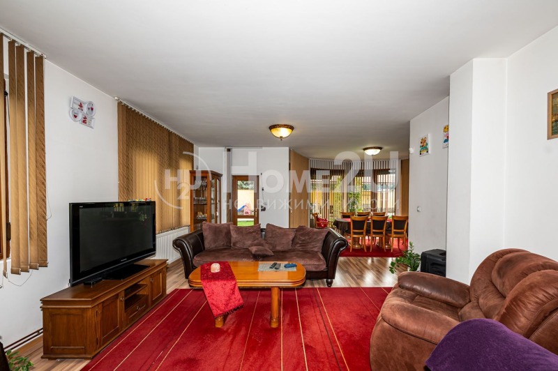 Na sprzedaż  Dom Plowdiw , Ostromila , 220 mkw | 34641769 - obraz [6]