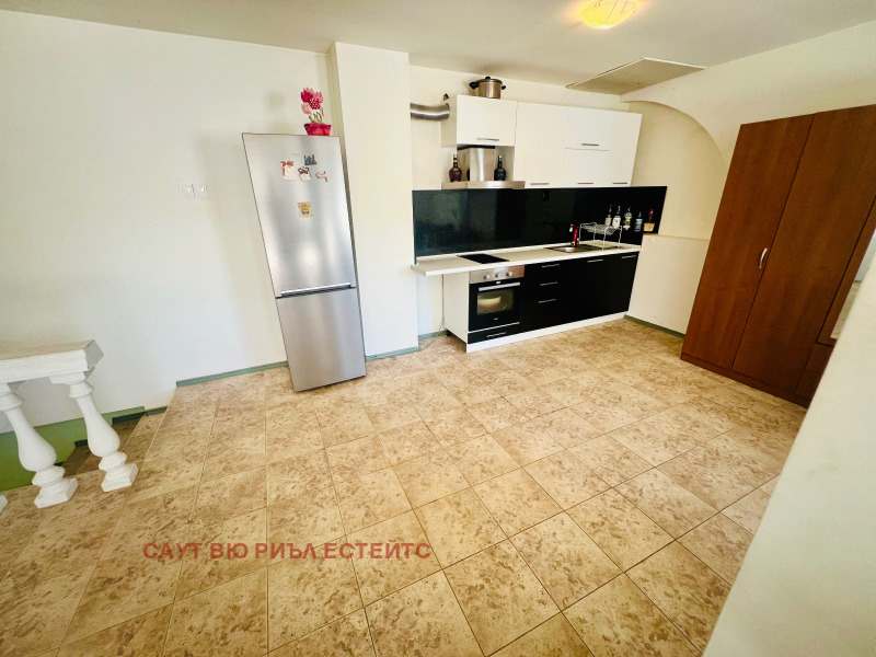 Продава КЪЩА, гр. Силистра, Изток