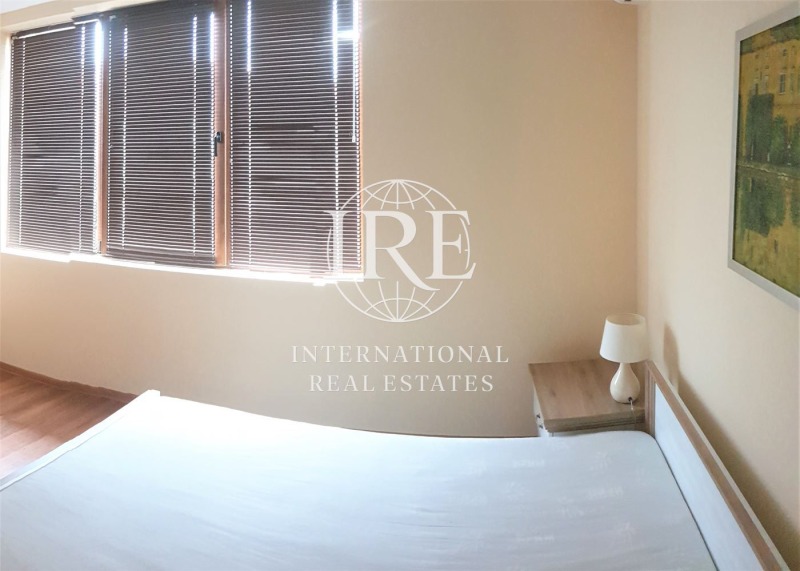 Продава КЪЩА, гр. Балчик, област Добрич, снимка 7 - Къщи - 53451265