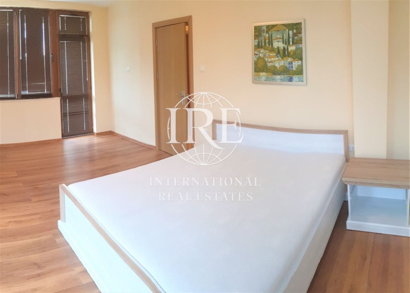 Продава КЪЩА, гр. Балчик, област Добрич, снимка 4 - Къщи - 53451265