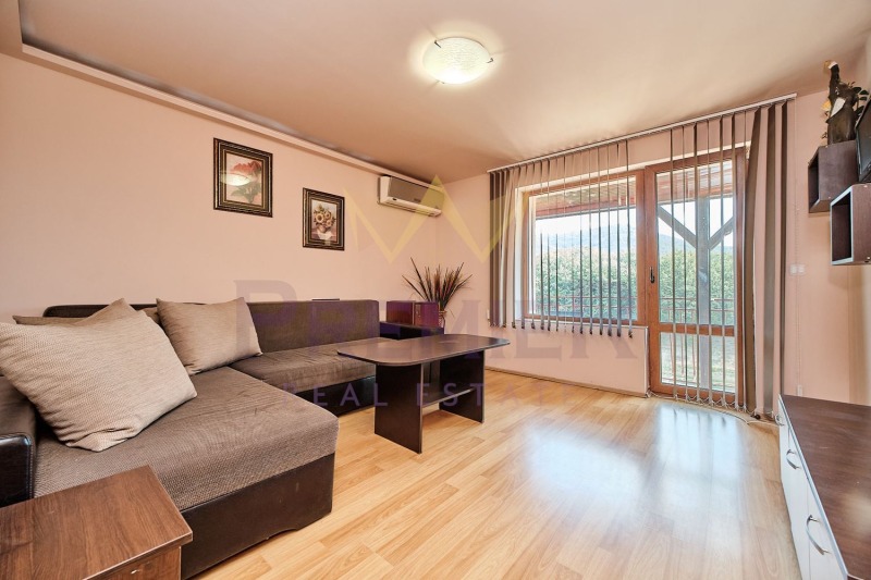 Продава КЪЩА в област Варна, с. Аспарухово - 600 кв.м / 350 000 € » 684 540.50 лв., ИМОТИ ПРЕМИЕР