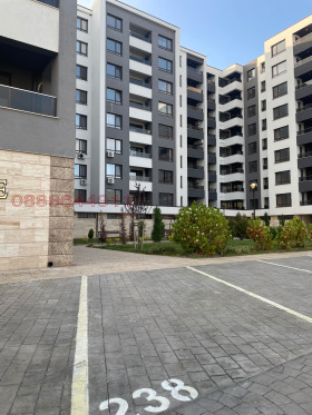 Posto auto Izgrev, Burgas