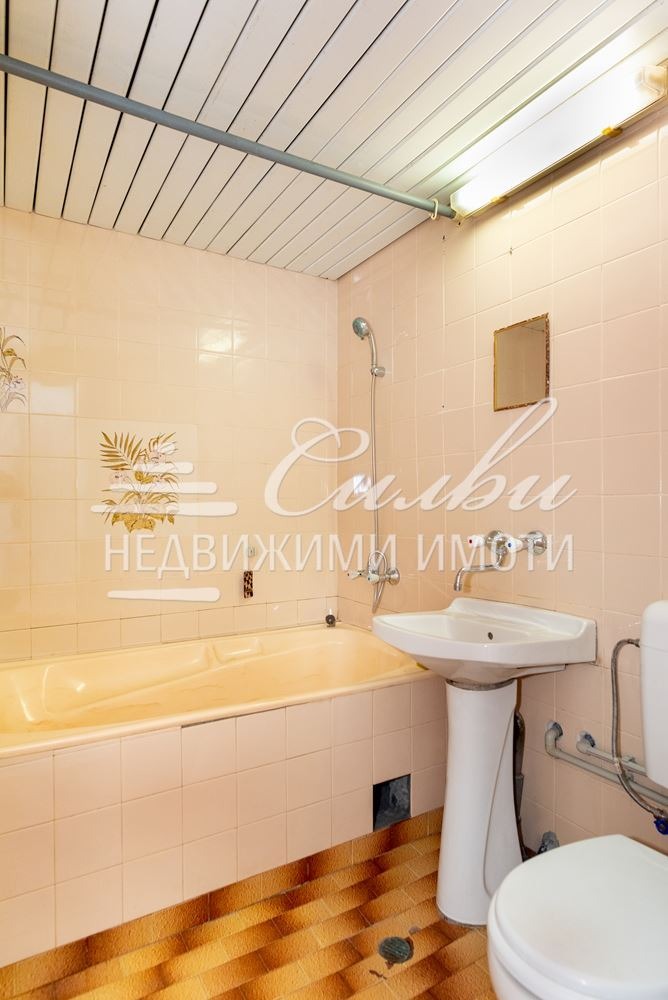 Продава 1-СТАЕН, гр. Шумен, Тракия, снимка 8 - Апартаменти - 55910551