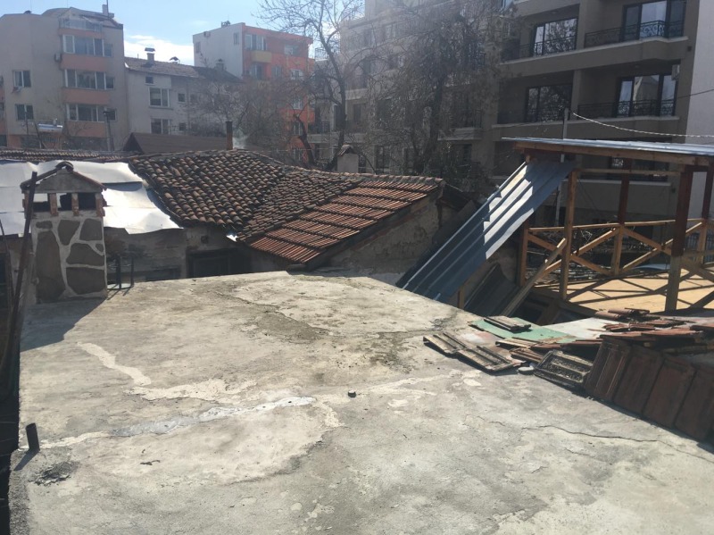 Eladó  Ház Plovdiv , Karsijaka , 340 négyzetméter | 58634119 - kép [2]