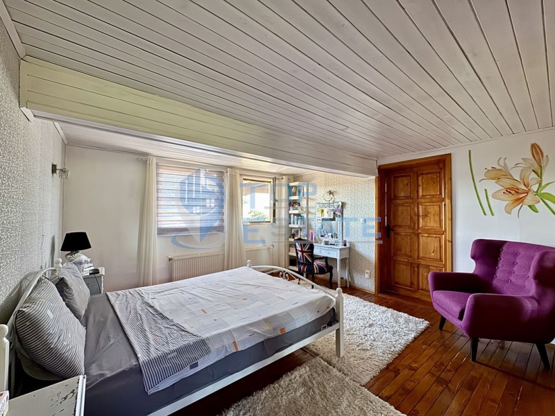 Till salu  Hus region Veliko Tarnovo , Elena , 215 kvm | 33764469 - bild [8]