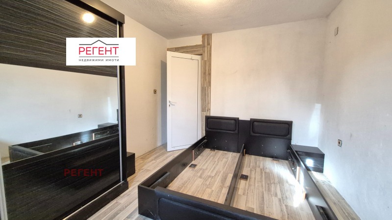 Продава КЪЩА, с. Райновци, област Габрово, снимка 11 - Къщи - 52535617