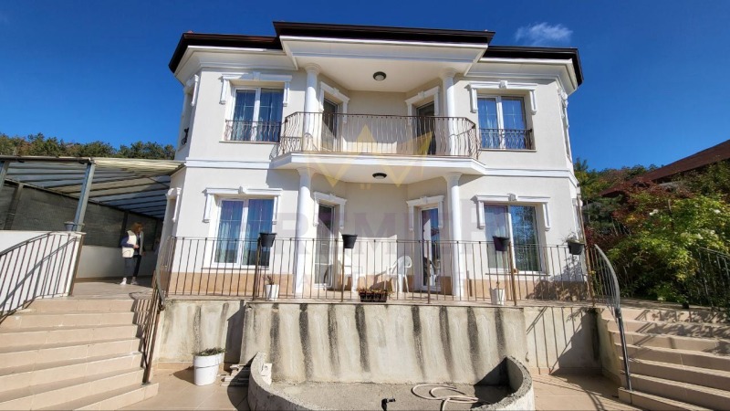 Продава КЪЩА, гр. Варна, Виница