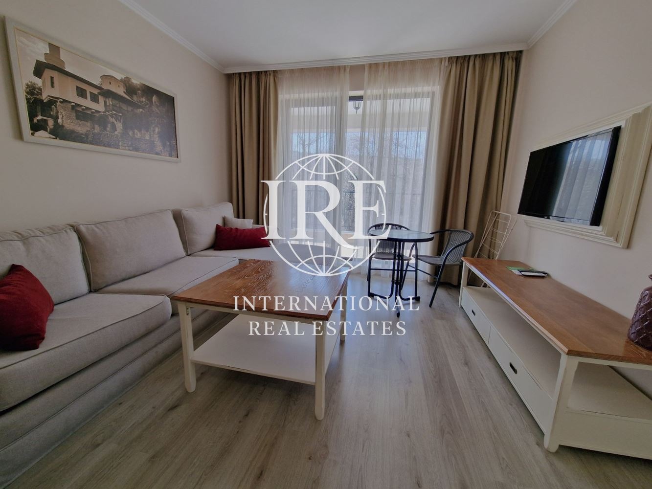 Продава 3-СТАЕН, гр. Балчик, област Добрич, снимка 2 - Апартаменти - 53771406
