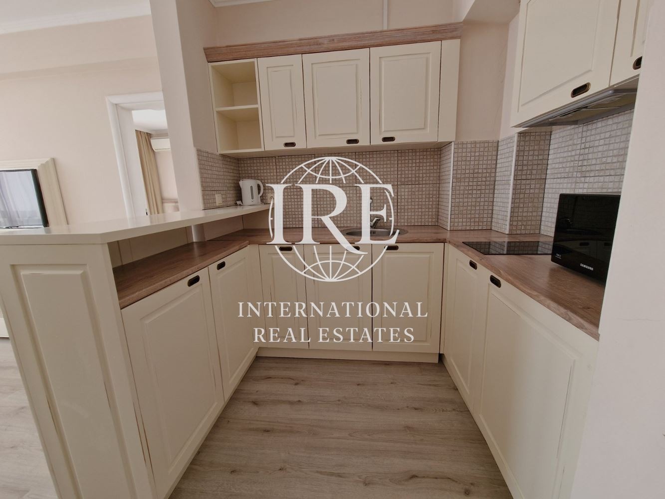 Продава 3-СТАЕН, гр. Балчик, област Добрич, снимка 3 - Апартаменти - 53771406