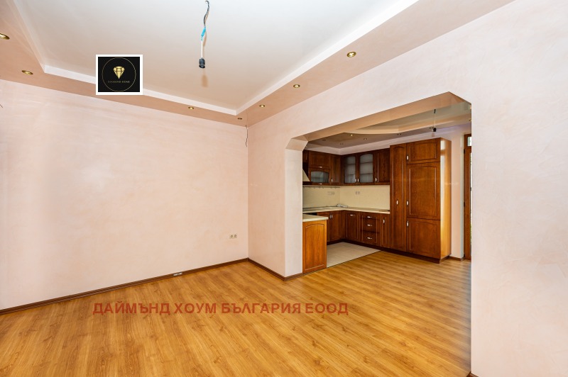 Til salg  Hus Gulv Plovdiv , Tsentar , 160 kvm | 85545143 - billede [3]