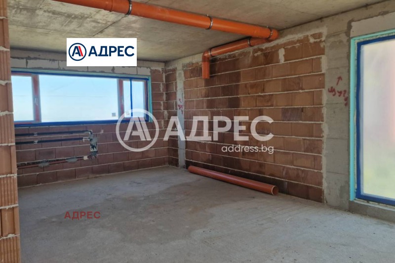 Продава КЪЩА, гр. Варна, м-т Долна Трака, снимка 2 - Къщи - 53280476