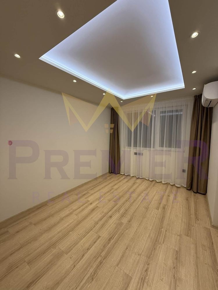 Продава 3-СТАЕН, гр. Варна, м-т Пчелина, снимка 2 - Апартаменти - 53469275