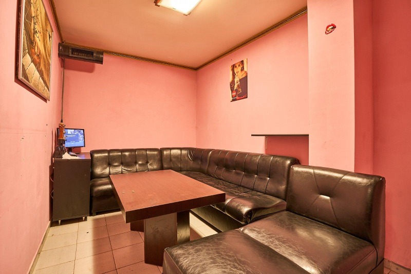 En venta  Bar; Cafetería Plovdiv , Jristo Smirnenski , 130 metros cuadrados | 97778631 - imagen [10]