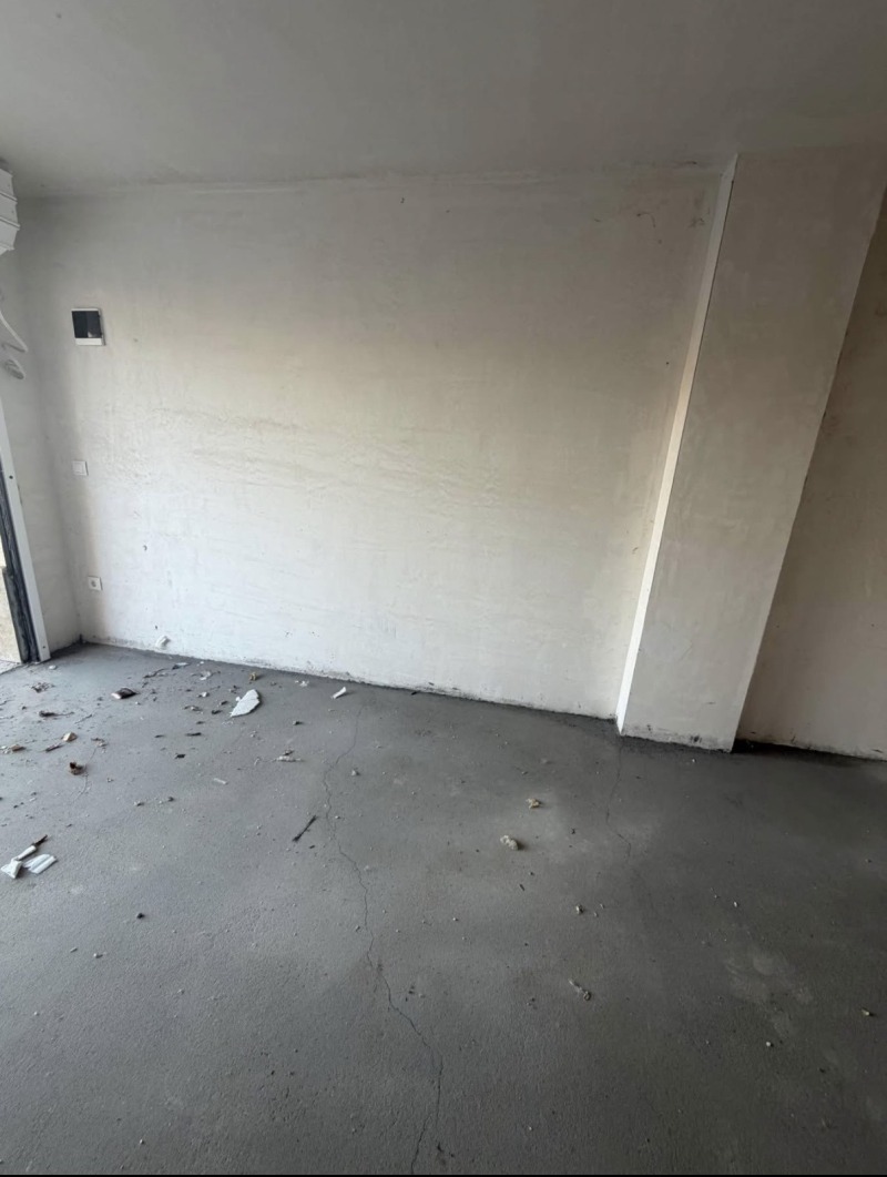 Продава ГАРАЖ, ПАРКОМЯСТО, гр. Пловдив, Кючук Париж, снимка 3 - Гаражи и паркоместа - 53316345