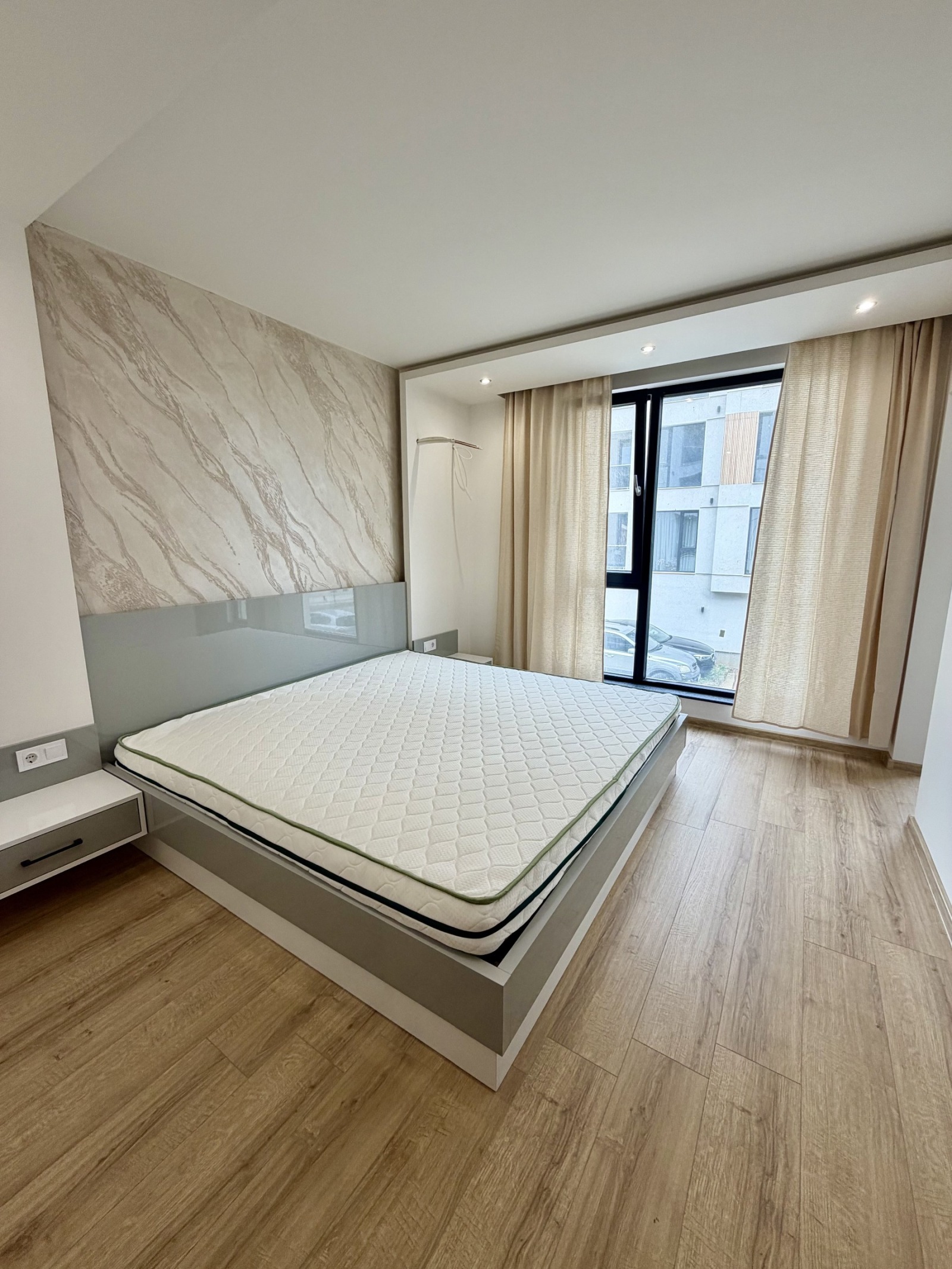 Продава 2-СТАЕН, гр. Пловдив, Остромила, снимка 5 - Апартаменти - 53702241
