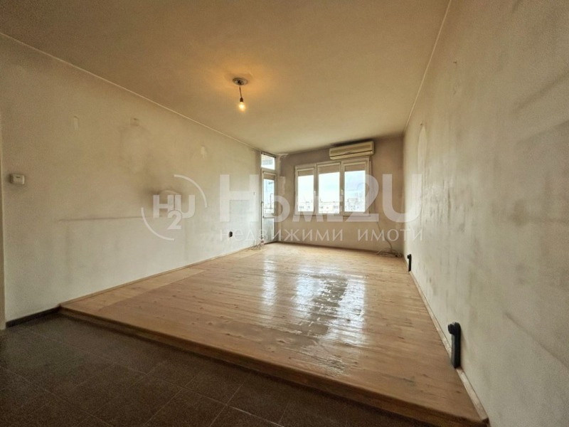 Продава 3-СТАЕН, гр. Пловдив, Кючук Париж