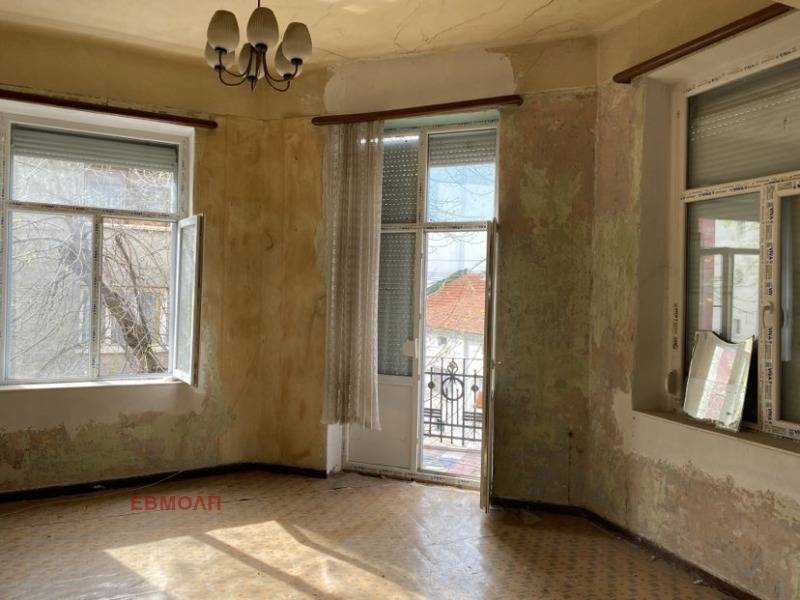Продава  Етаж от къща, град Пловдив, Център •  188 000 EUR • ID 74529615 — holmes.bg - [1] 