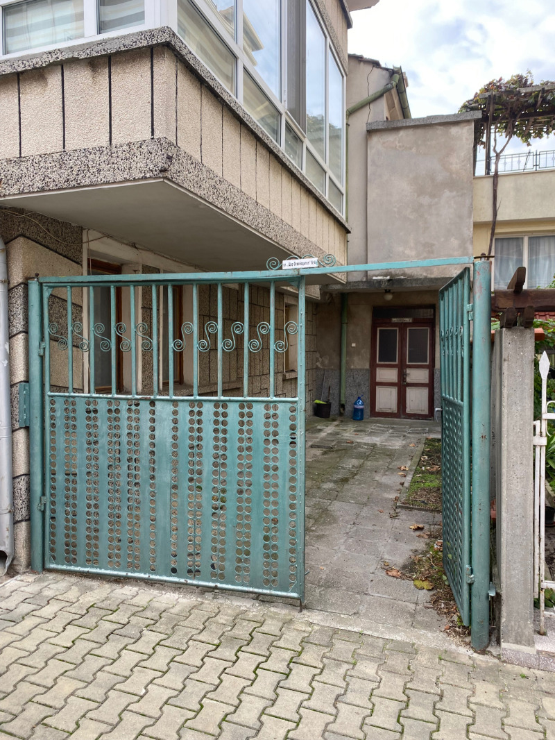 Продава  Къща област Бургас , гр. Поморие , 130 кв.м | 77073735