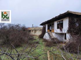 Продажба на имоти в с. Кривня, област Варна - изображение 5 