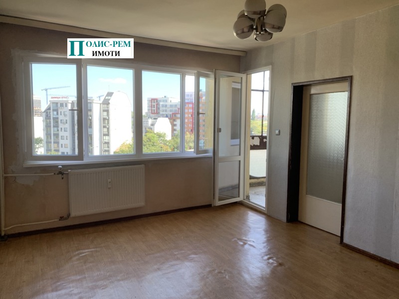 Продава 3-СТАЕН, гр. София, Лагера, снимка 2 - Aпартаменти - 47106360