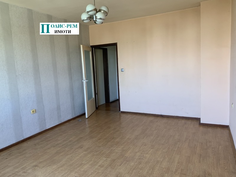 Продава 3-СТАЕН, гр. София, Лагера, снимка 4 - Aпартаменти - 49601358