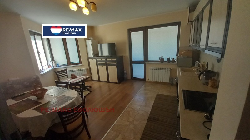 Продава  3-стаен град Разград , Варош , 76 кв.м | 78806019