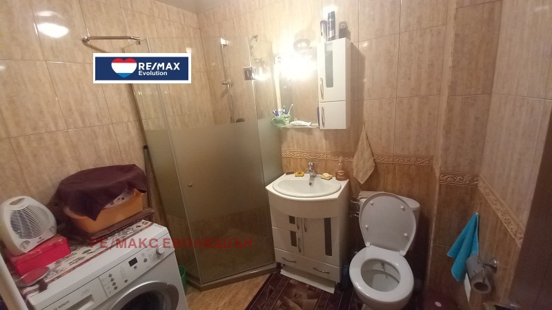 Продава  3-стаен град Разград , Варош , 76 кв.м | 78806019 - изображение [9]