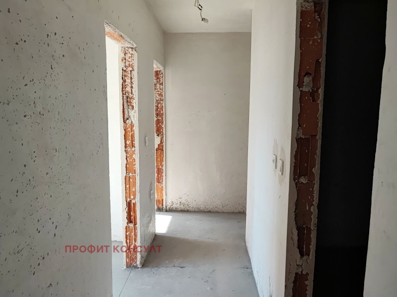 Продава 3-СТАЕН, гр. Велико Търново, Бузлуджа, снимка 7 - Апартаменти - 52624776