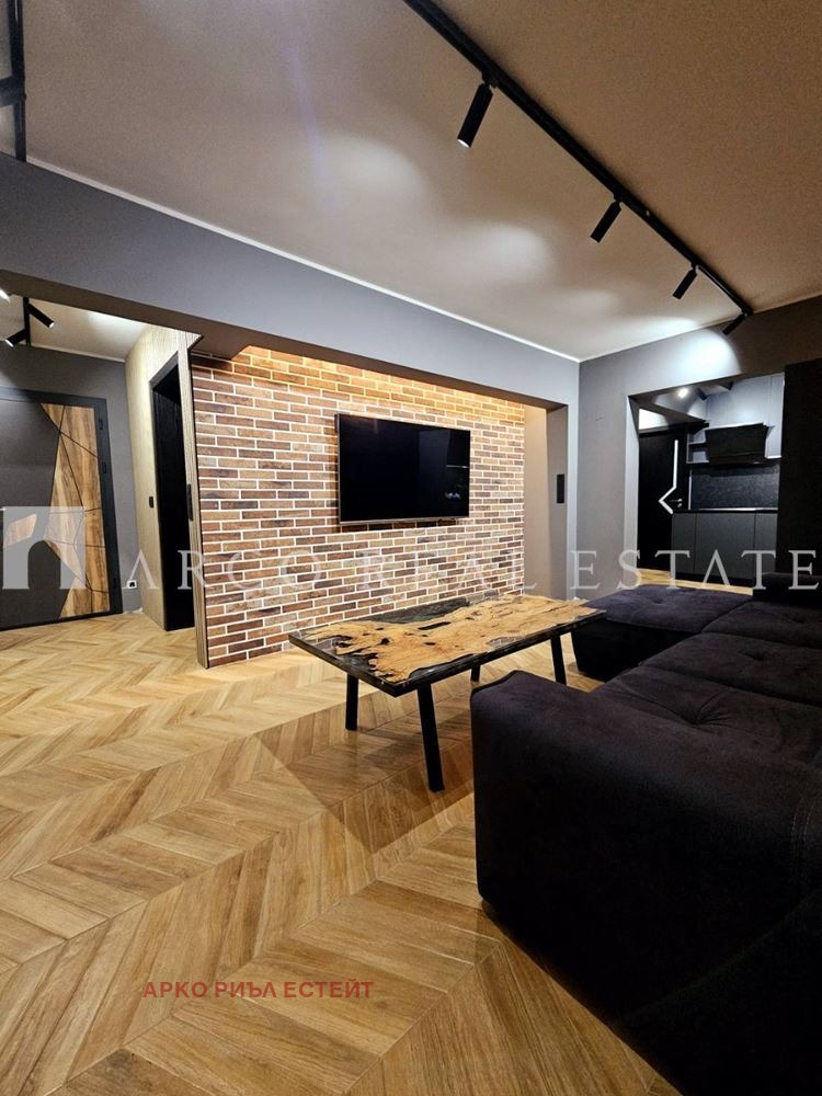 Продава 3-СТАЕН, гр. София, Лозенец, снимка 2 - Апартаменти - 54255070