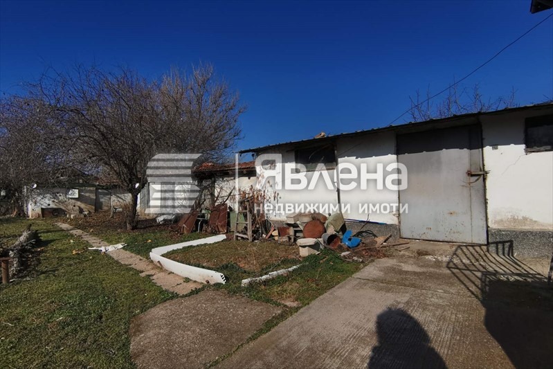 Продава КЪЩА, с. Гелеменово, област Пазарджик, снимка 12 - Къщи - 46402996