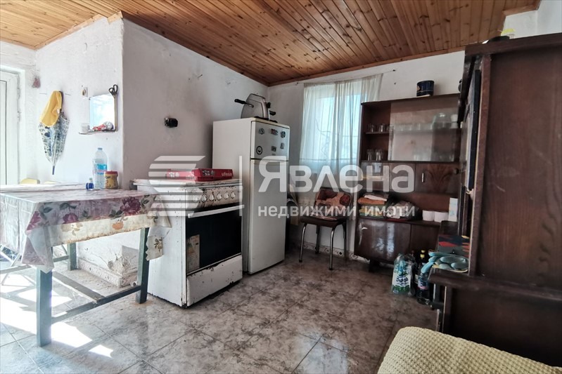 Продава КЪЩА, с. Гелеменово, област Пазарджик, снимка 4 - Къщи - 46402996