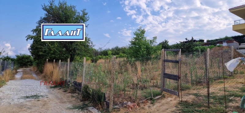 Продава ПАРЦЕЛ, град Варна, м-т Боровец - юг • 75000 € / 146687.25 лв. • 99534349 1