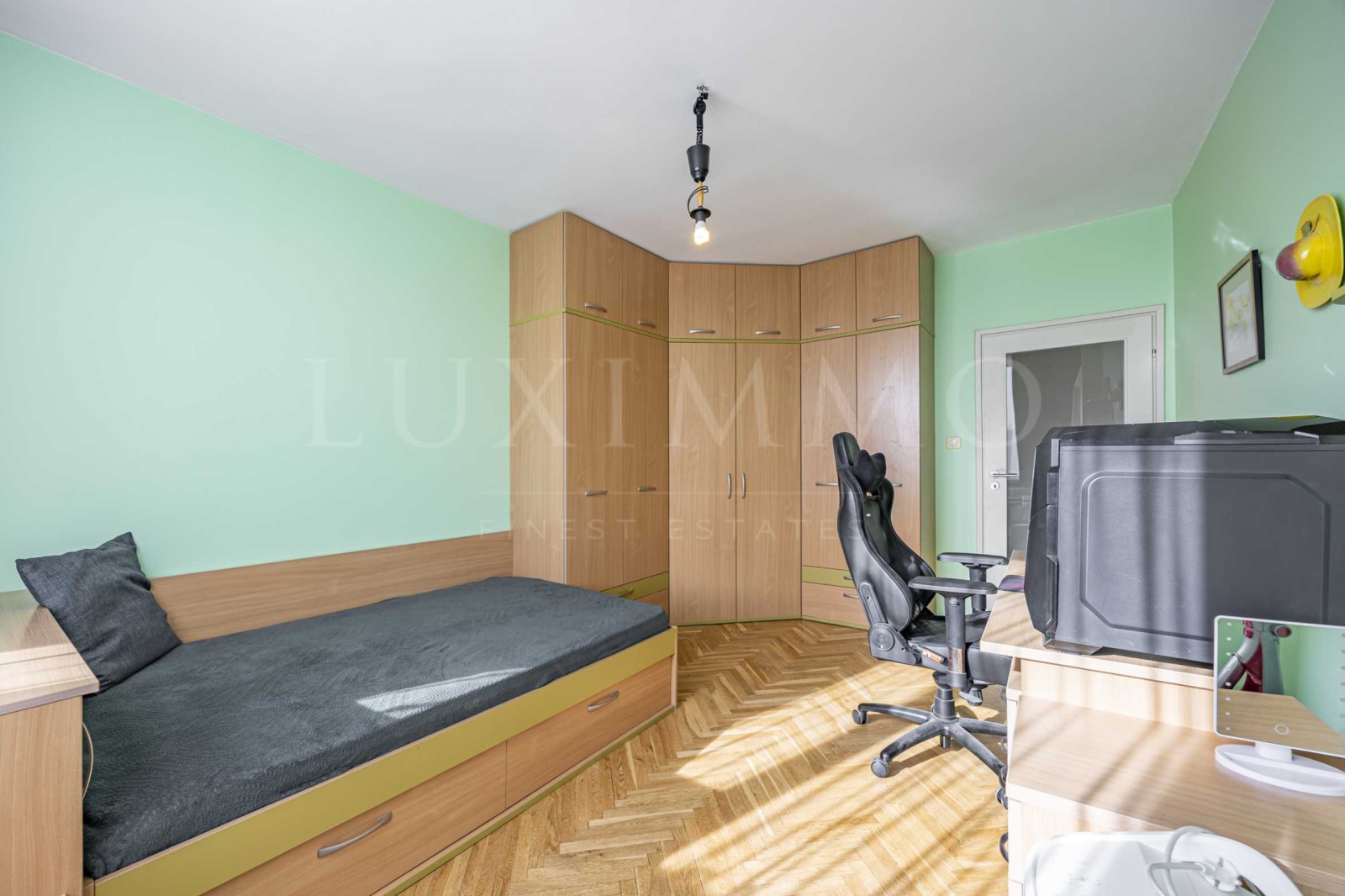Продава 4-СТАЕН, гр. София, Бъкстон, снимка 9 - Апартаменти - 56438742