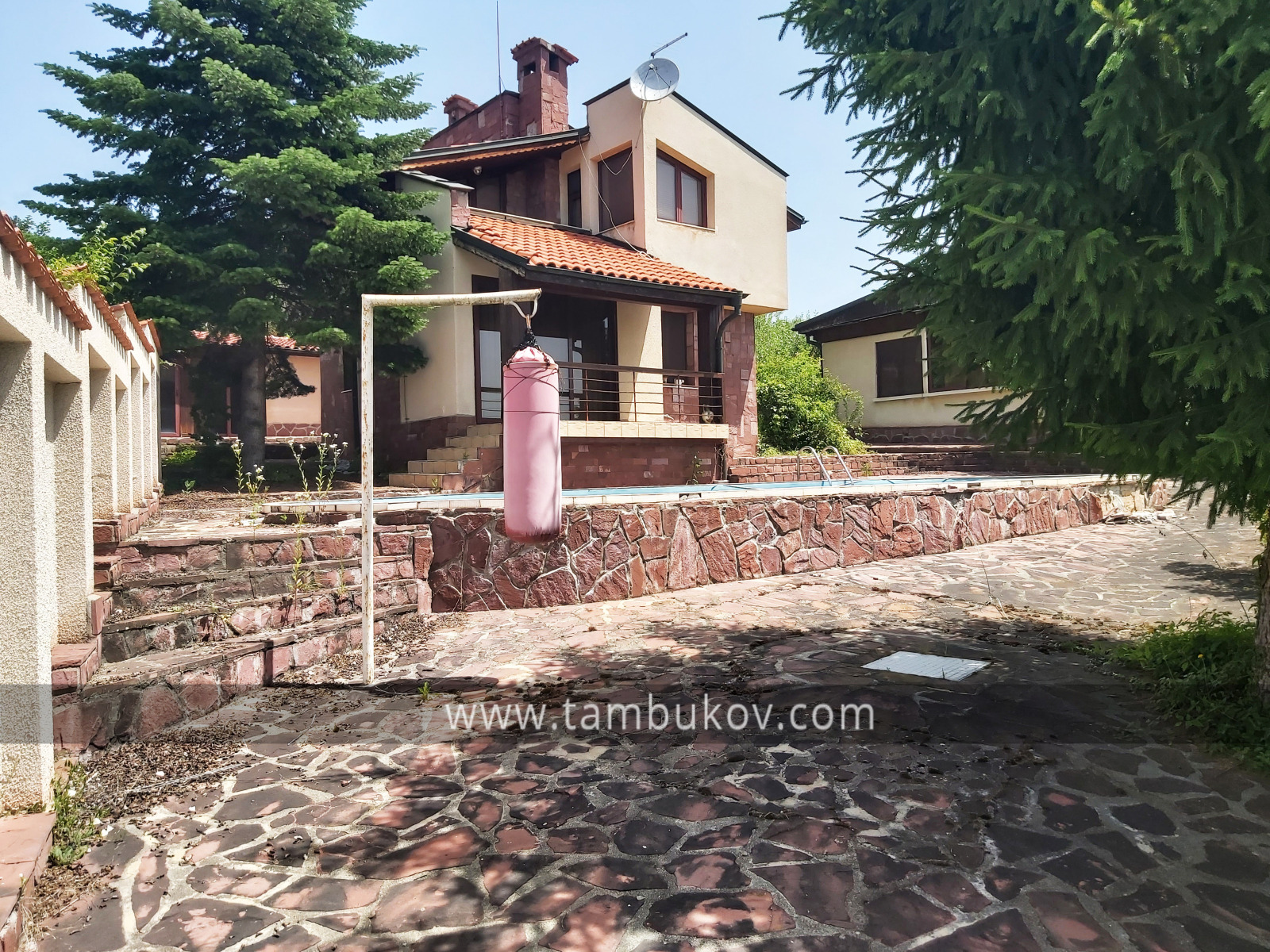 Продава КЪЩА, гр. София, с. Кътина