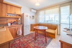 ����� ������� 3-�����,���� �����, �����>