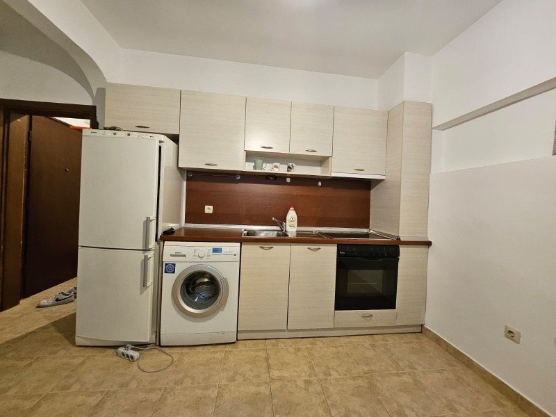 Продава 2-СТАЕН, гр. София, Медицинска академия