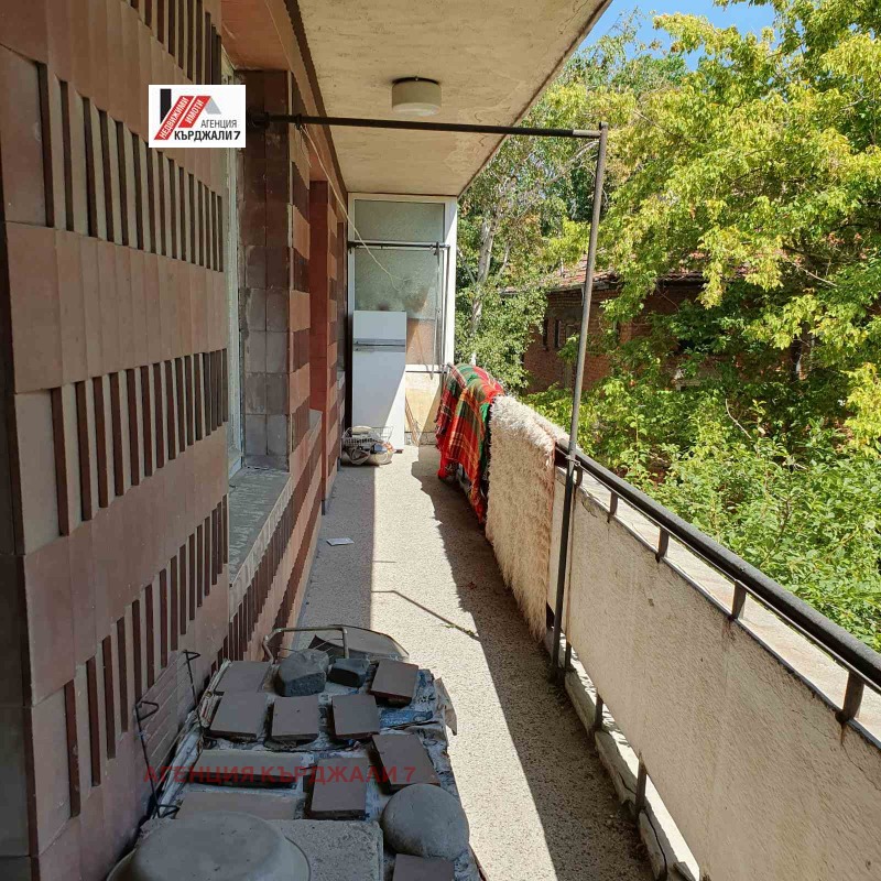 Продава 3-СТАЕН, гр. Кърджали, Център, снимка 9 - Апартаменти - 53284078