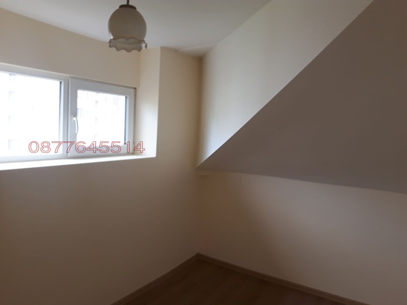 Продава МНОГОСТАЕН, гр. София, Редута, снимка 4 - Апартаменти - 52855744