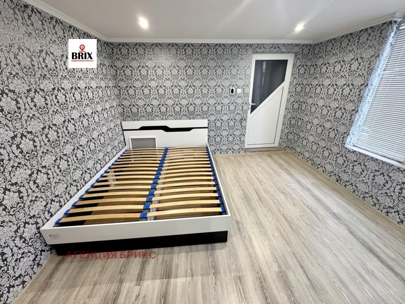 Продава КЪЩА, гр. Русе, Родина 4, снимка 2 - Къщи - 52398388