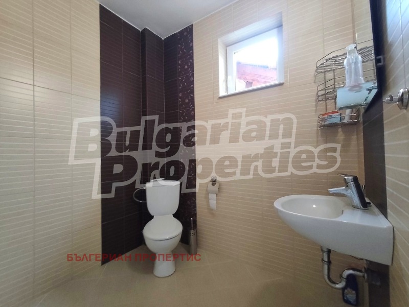 Продава КЪЩА, гр. Априлци, област Ловеч, снимка 11 - Къщи - 53445216