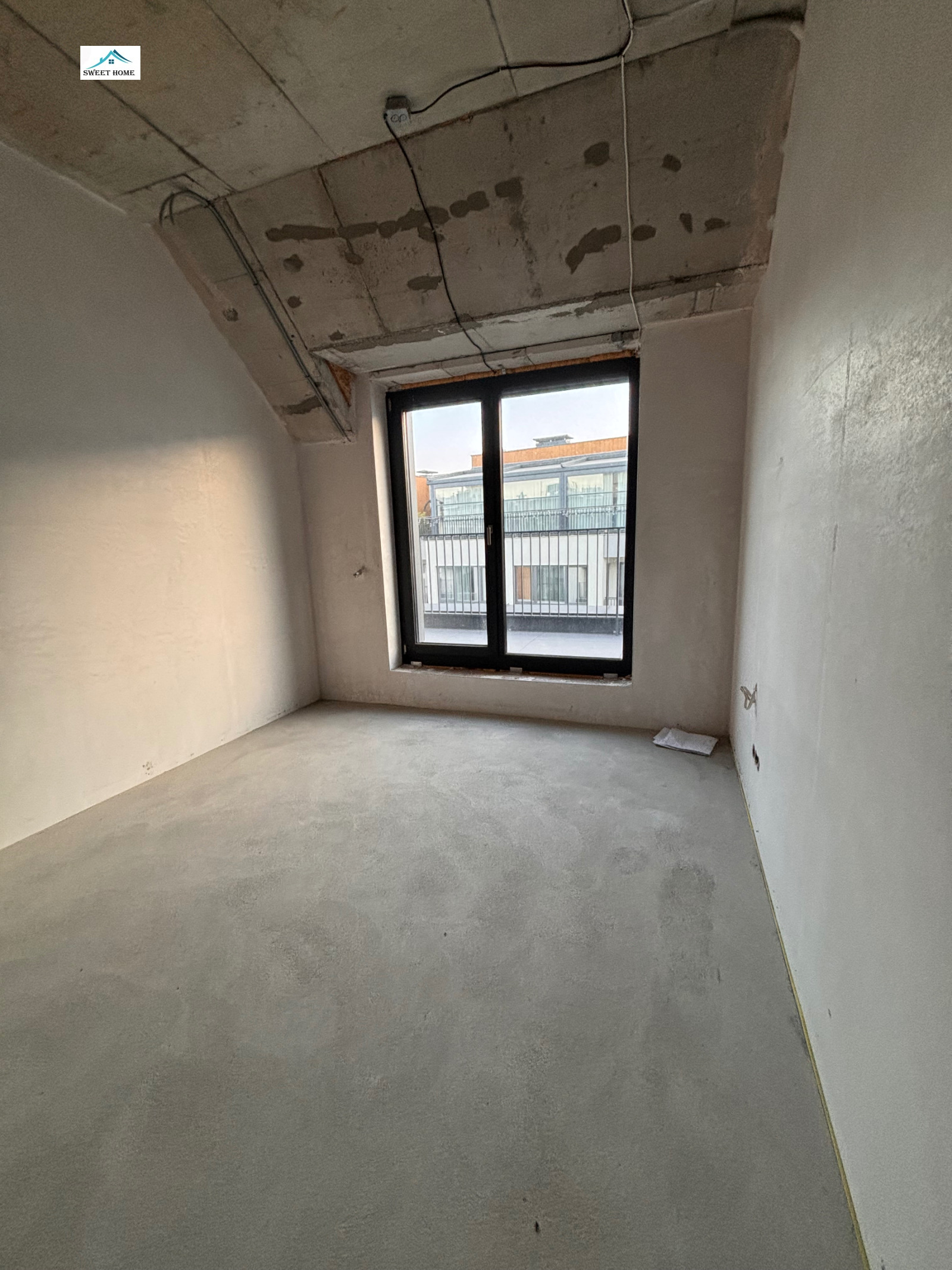 Продава МНОГОСТАЕН, гр. София, Кръстова вада, снимка 2 - Апартаменти - 53706756