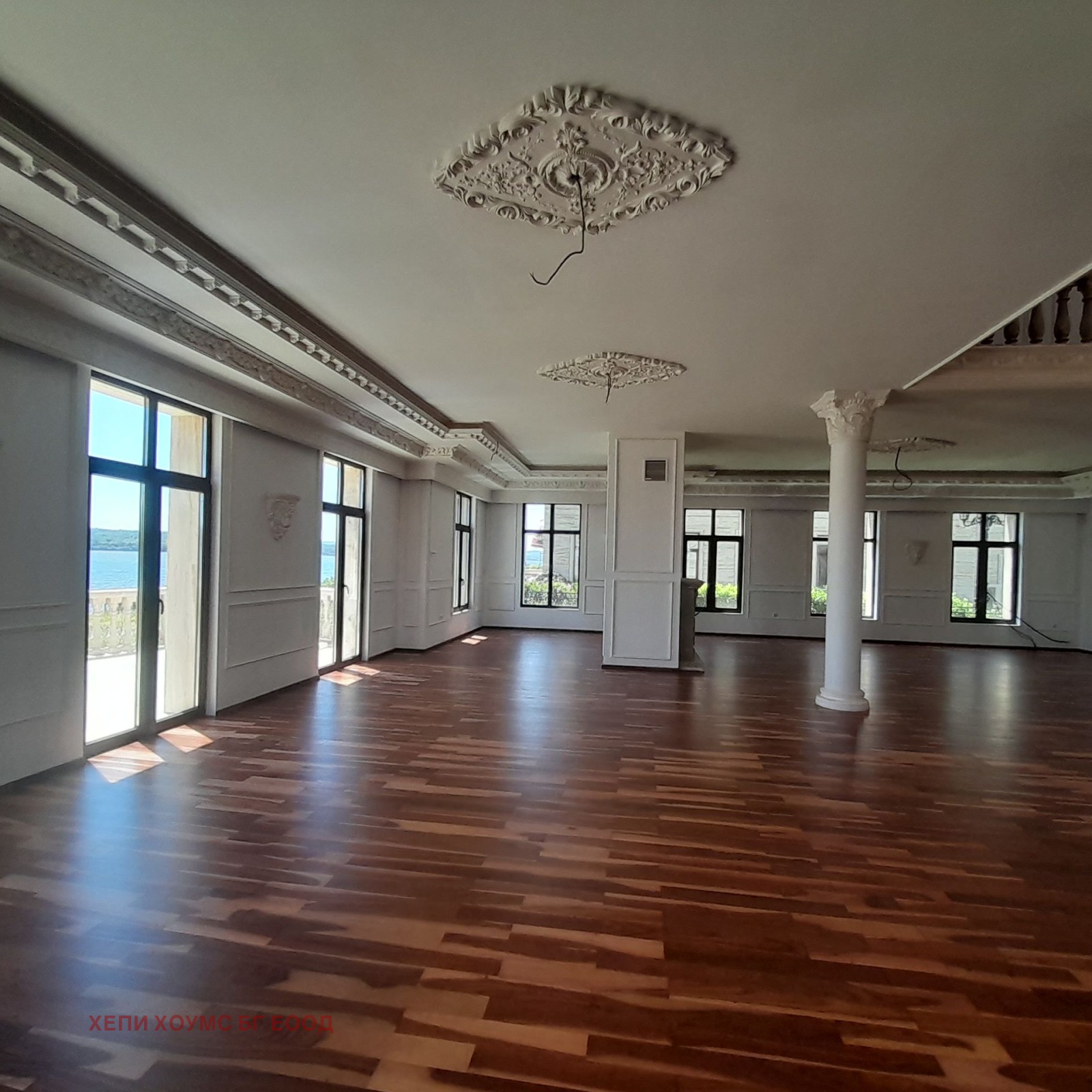 Продава КЪЩА, гр. Варна, Островна промишлена зона, снимка 2 - Къщи - 54072941