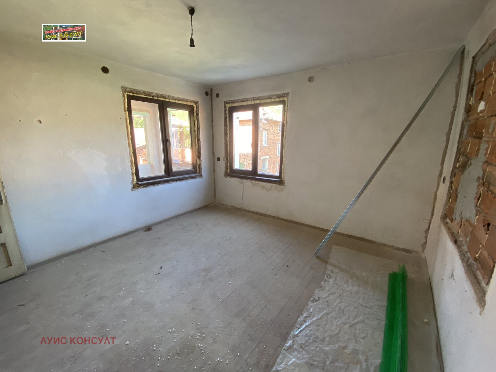 Продава КЪЩА, гр. Чипровци, област Монтана, снимка 12 - Къщи - 56219933