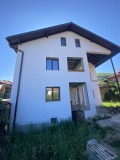 Продава КЪЩА, гр. Чипровци, област Монтана, снимка 1